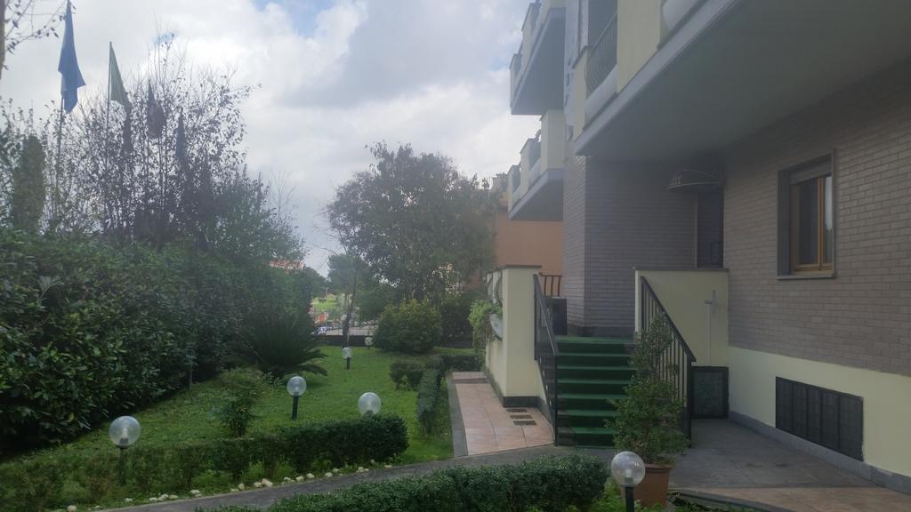 Hotel Octavia Рим Екстериор снимка